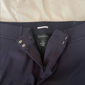 Navy blue lane Bryant ankle pants!